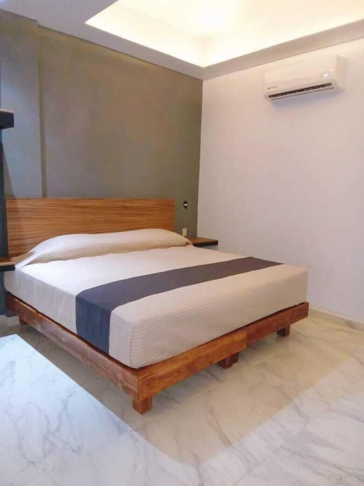Comfort Room, 1 Bedroom