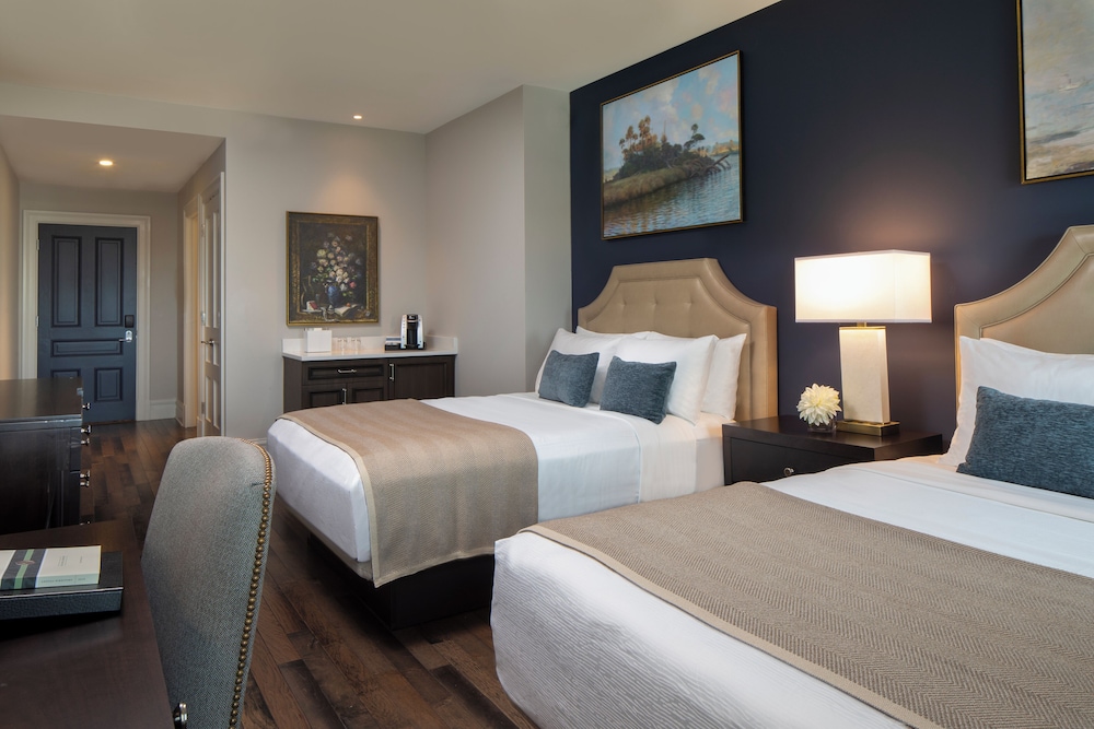 Standard Room, 2 Queen Beds photo 1