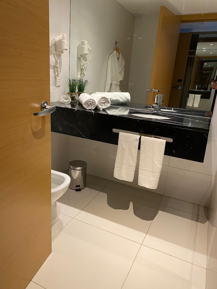 Premium Double Room - Photo 3