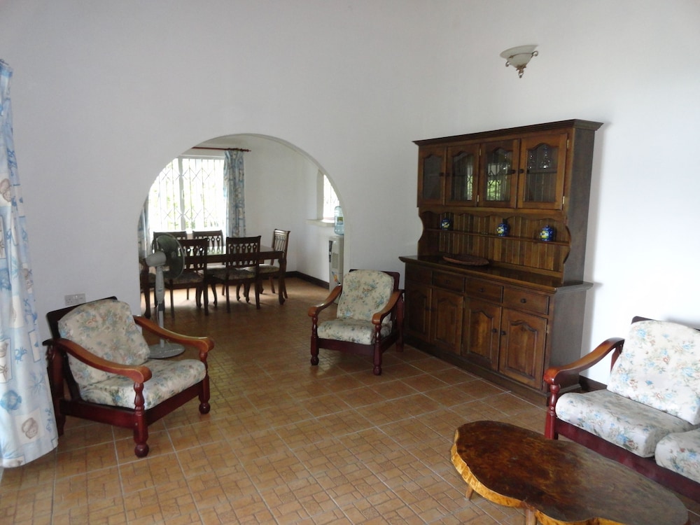 Grand Villa, 2 Bedrooms, Beach View