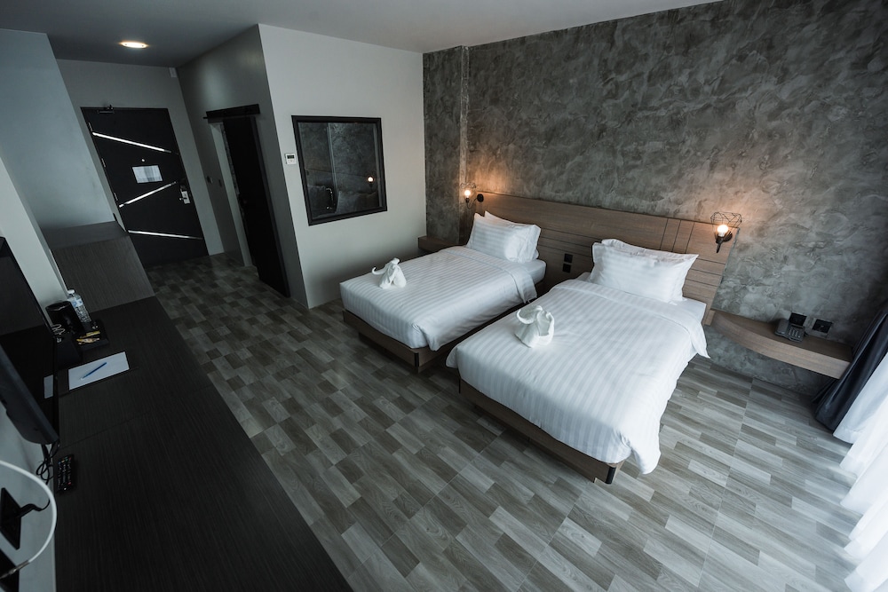 Twin Room - Photo 1
