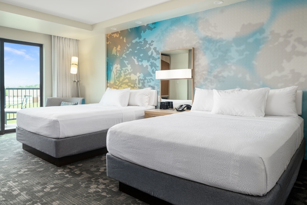 Room, 2 Queen Beds (Hearing Accessible) - Photo 1