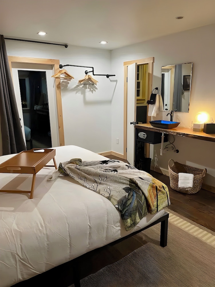 Room, 1 King Bed