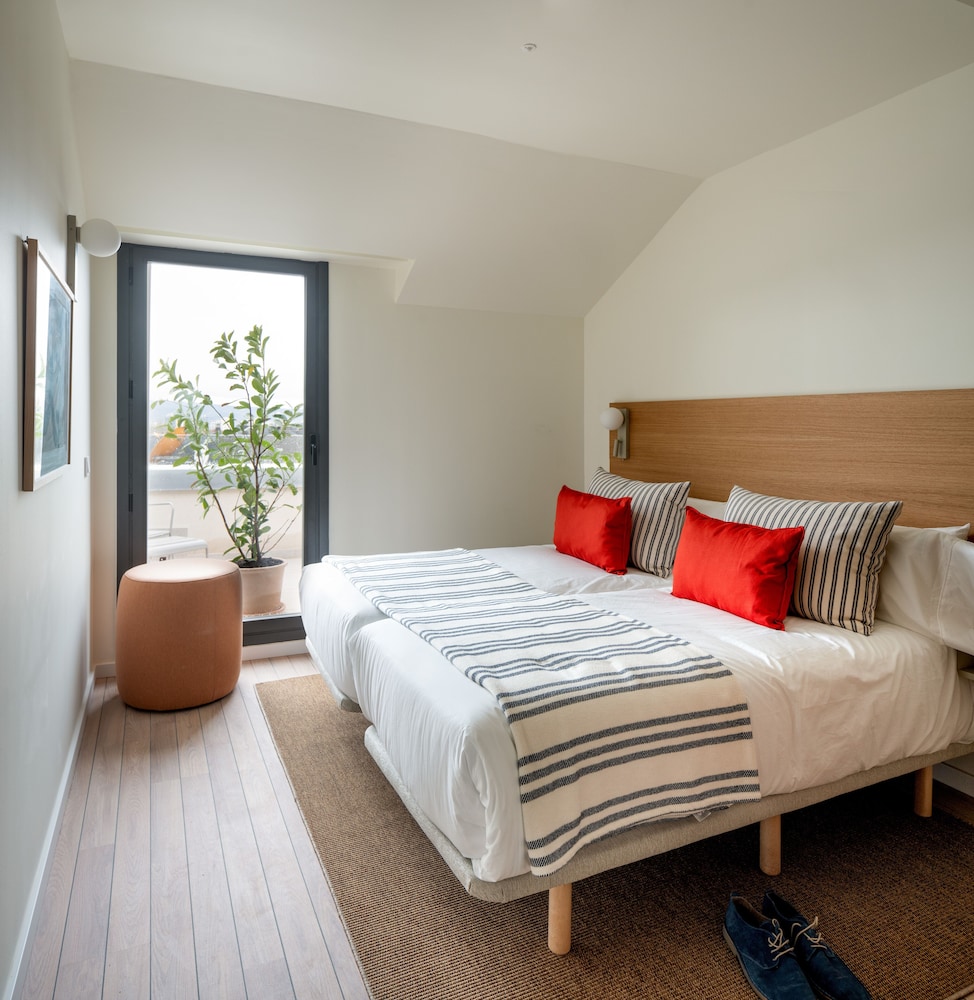 Penthouse, 1 Bedroom, Terrace - Photo 4