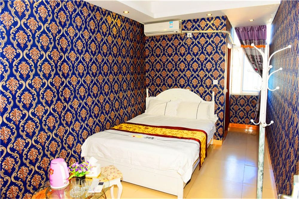Romantic Room