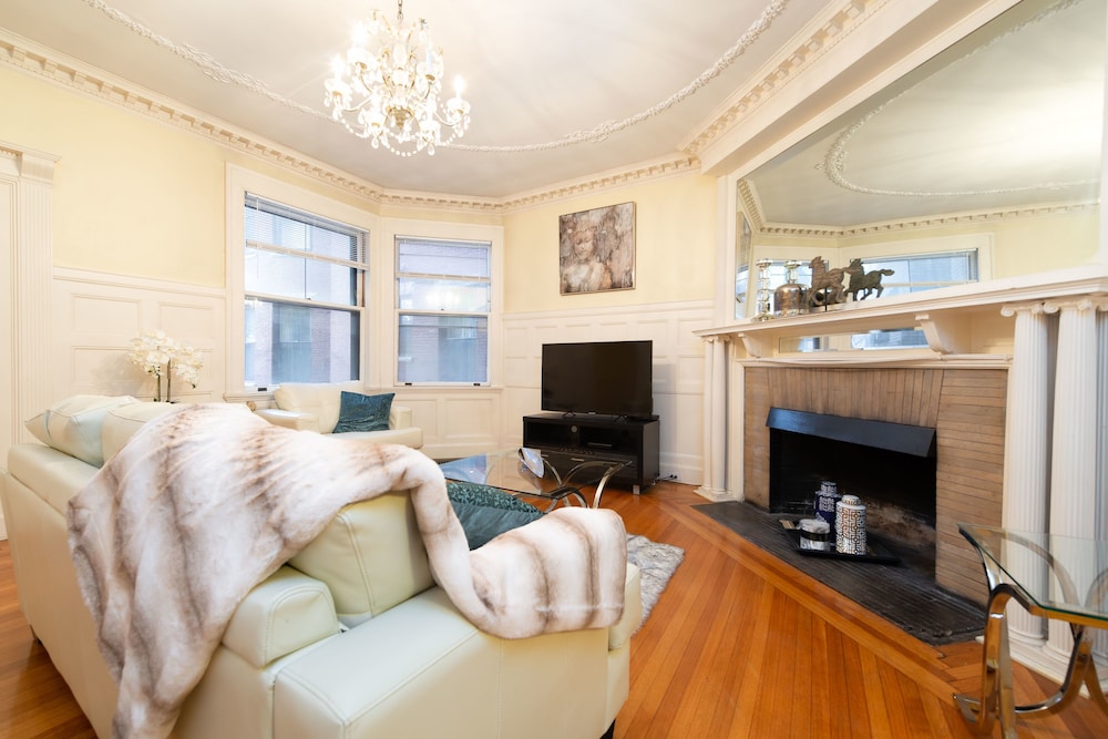 Apartment, 2 Bedrooms, Non Smoking photo 1