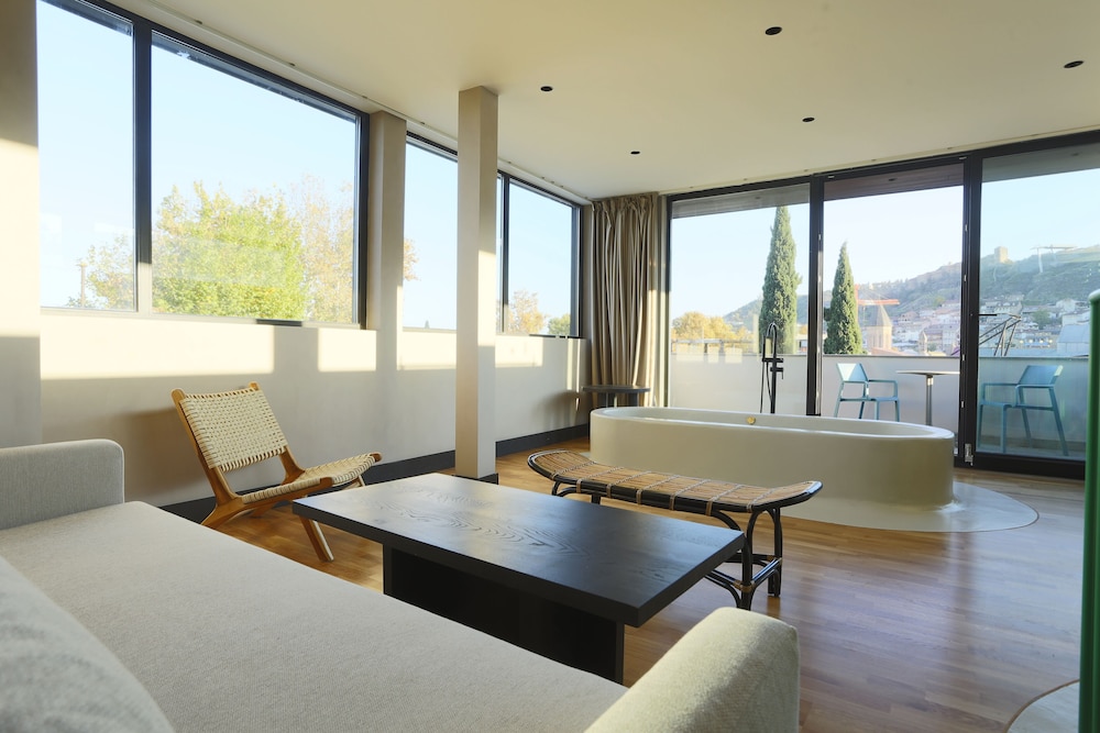 Luxury Duplex photo 3