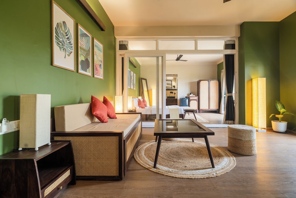 Family Suite, Balcony, Hill View photo 2