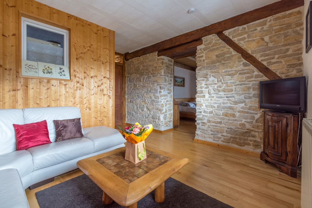 Suite (Gelinotte Des Bois) photo 2