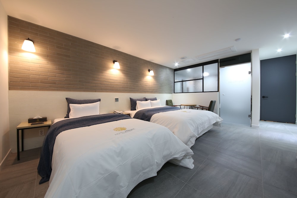 Business Twin Room