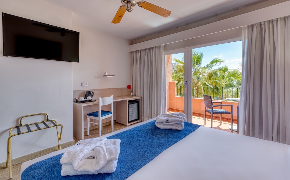 Superior Double Room - Photo 2