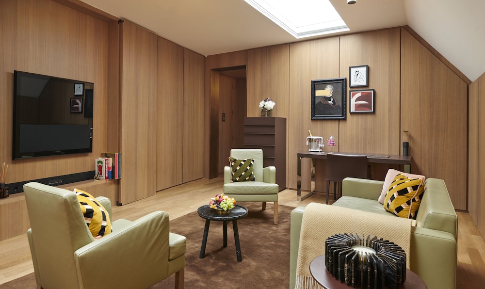 Suite (Loft)