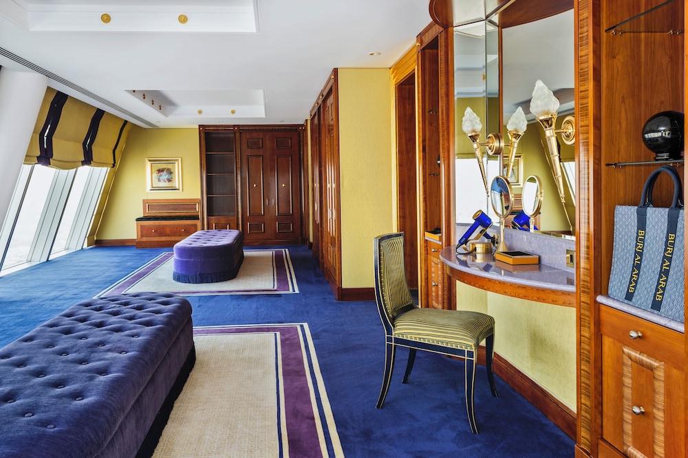 Duplex Diplomatic Three Bedroom Suite, Butler, Hermès Amenities, Spa & Beach Club Access (670sqm) photo 2