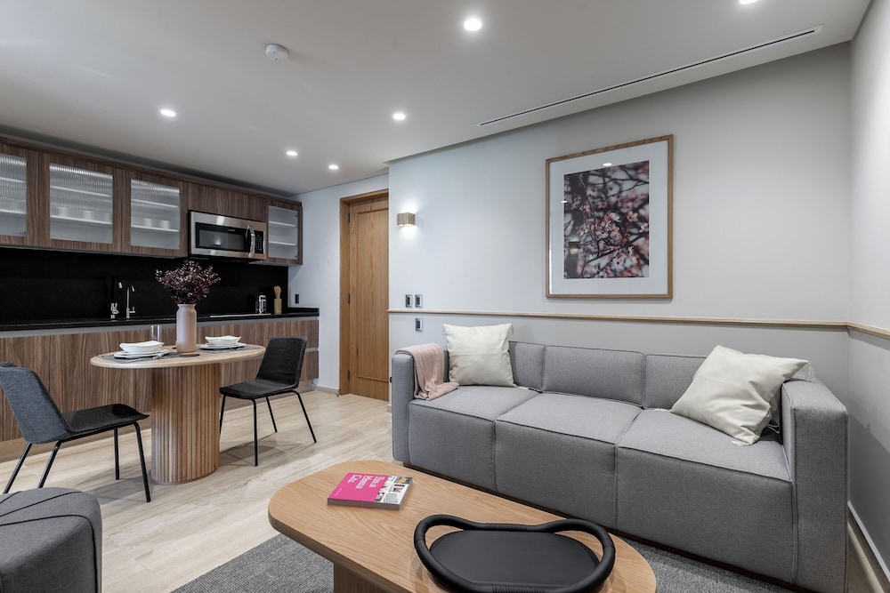 Standard Apartment with Balcony - Photo 1