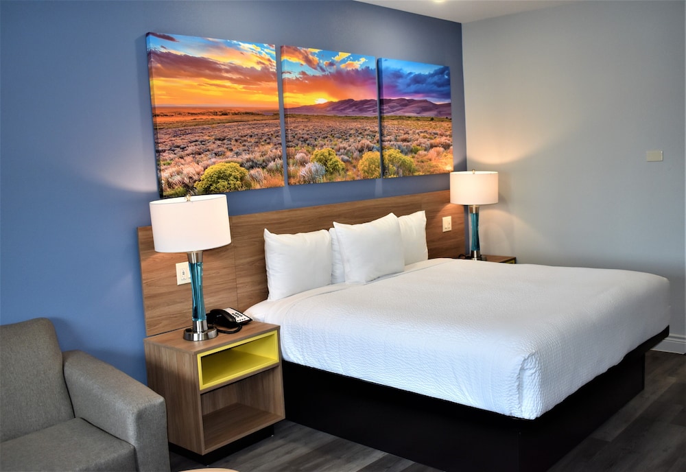 Comfort Room, 1 King Bed, Non Smoking - Photo 3