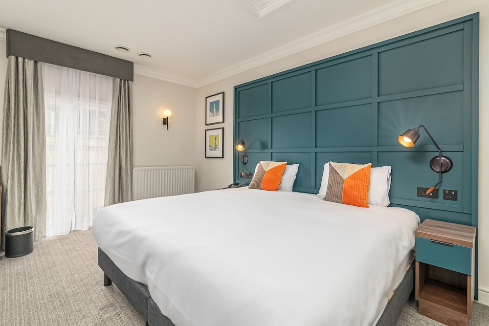 Privilege, Room, 1 King Bed photo 2