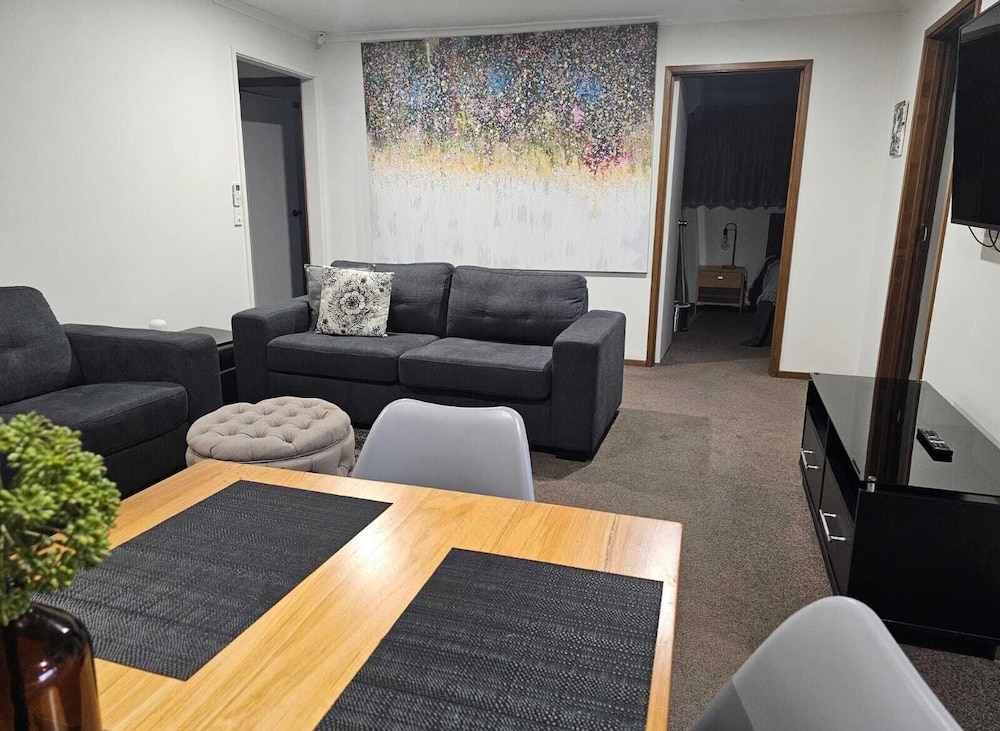 Family Apartment, 3 Bedrooms, Non Smoking, Balcony photo 3