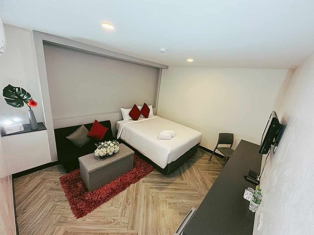 Deluxe Double Room photo 3