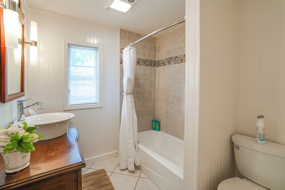 House (2 Bedrooms) photo 2