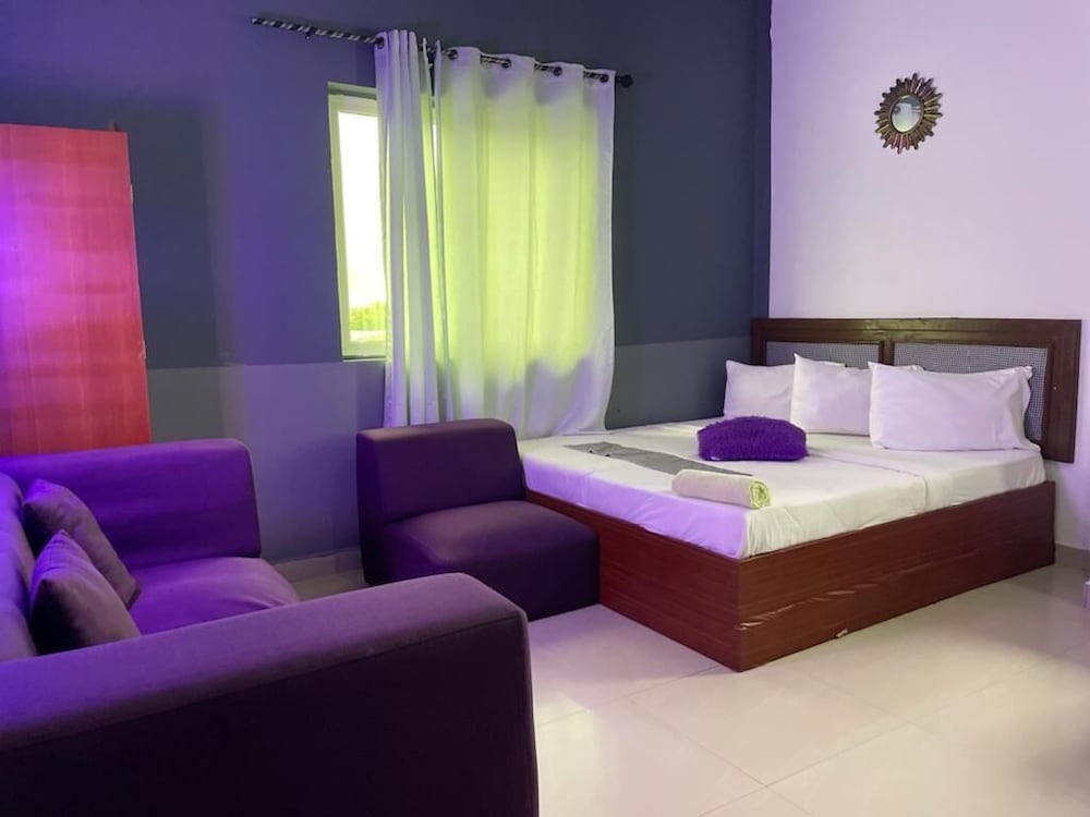 Deluxe Room, Balcony, Beach View photo 1