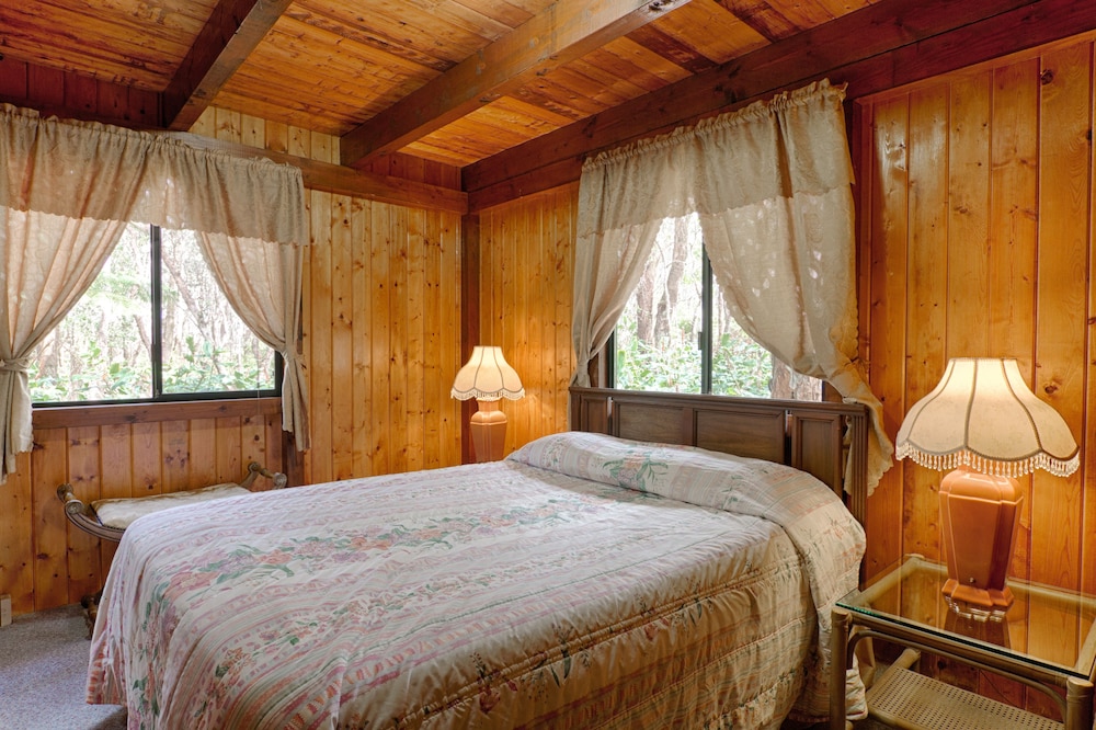 Family Room (Hale Kaimana) photo 1