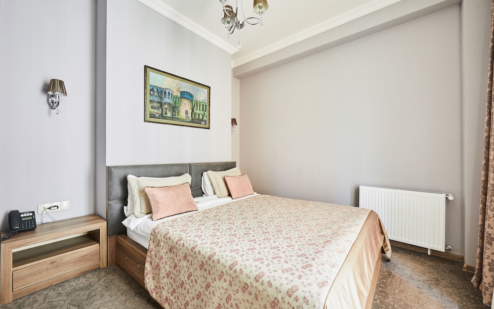 Deluxe Suite, 1 Bedroom photo 1