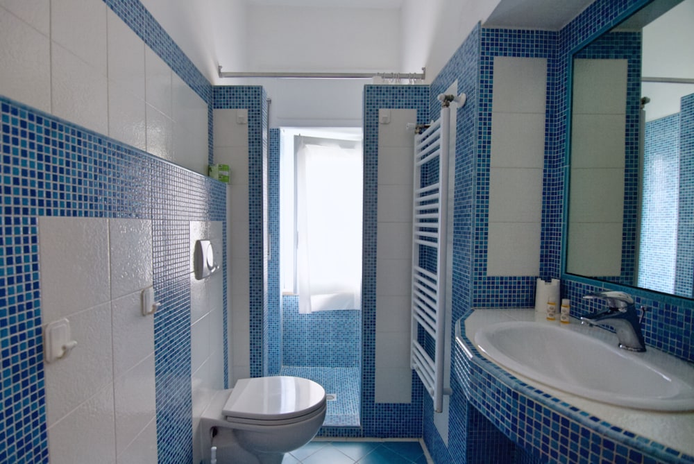 Classic Apartment, Multiple Beds, Private Bathroom photo 3