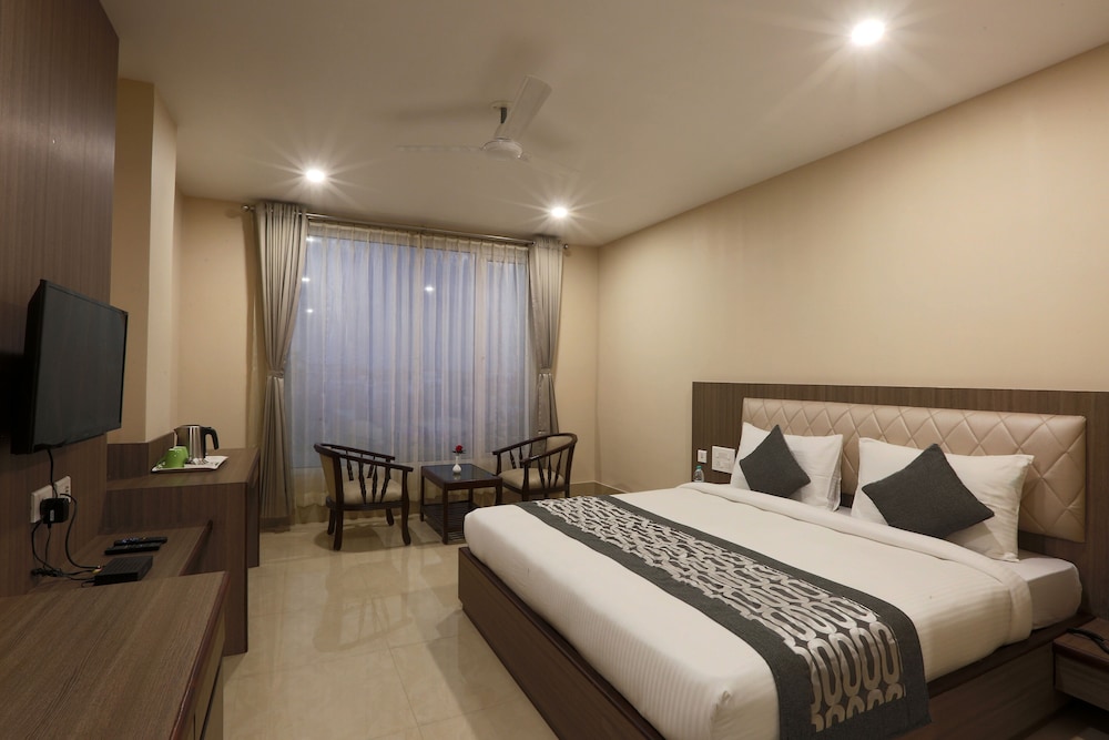 Deluxe Room - Photo 1