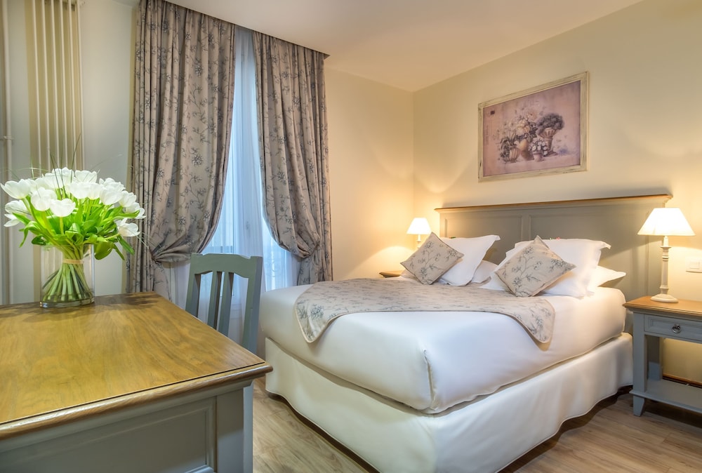 Standard Double Room photo 1
