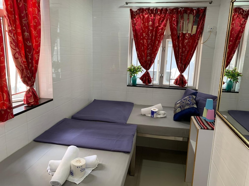 Deluxe Triple Room photo 2