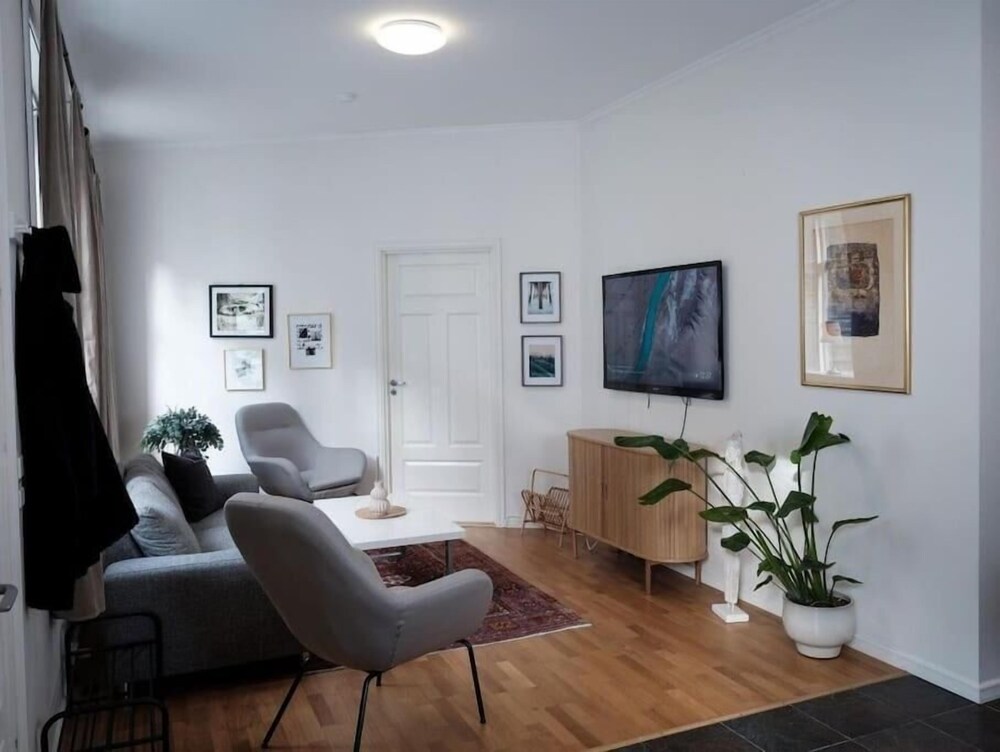 Apartment, 3 Bedrooms, Accessible photo 3