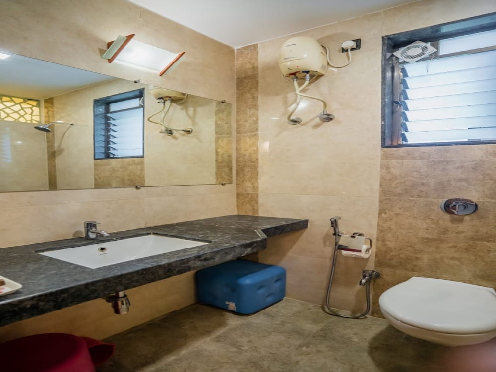 Executive Room, 1 King Bed photo 2