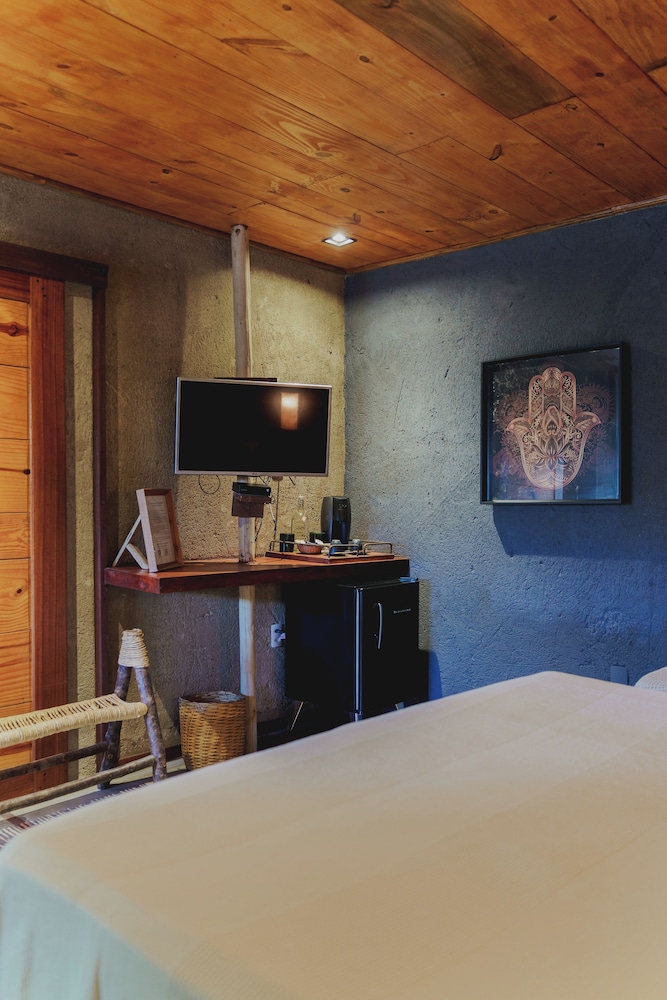 Deluxe Suite - Photo 2