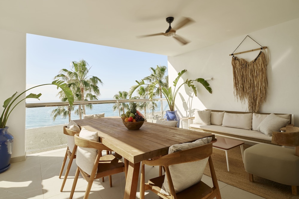 Seascape Suite with Private Pool