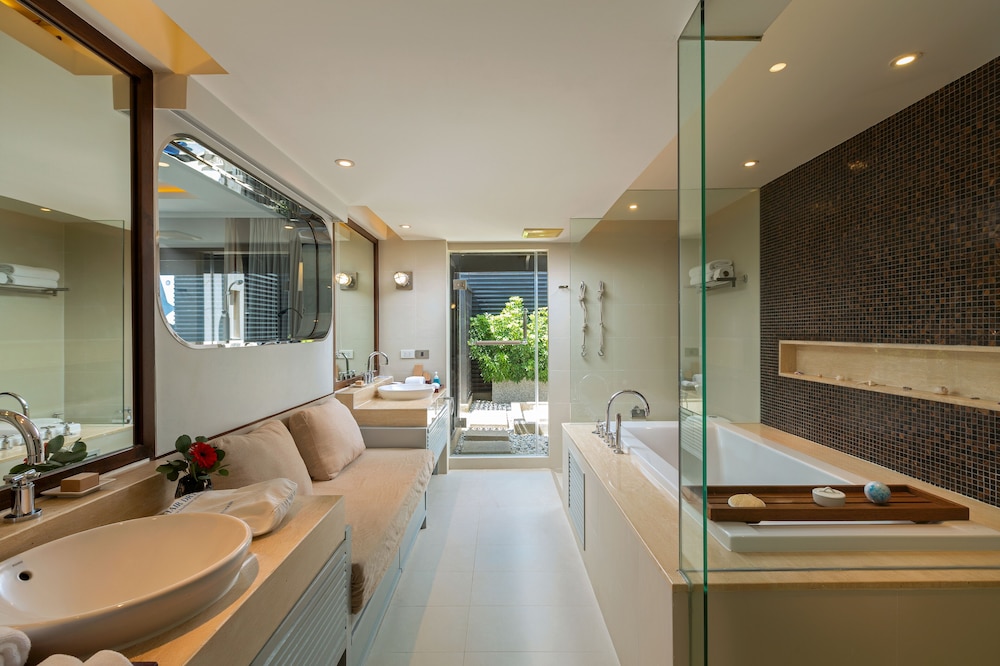Hideaway Suite - Photo 3