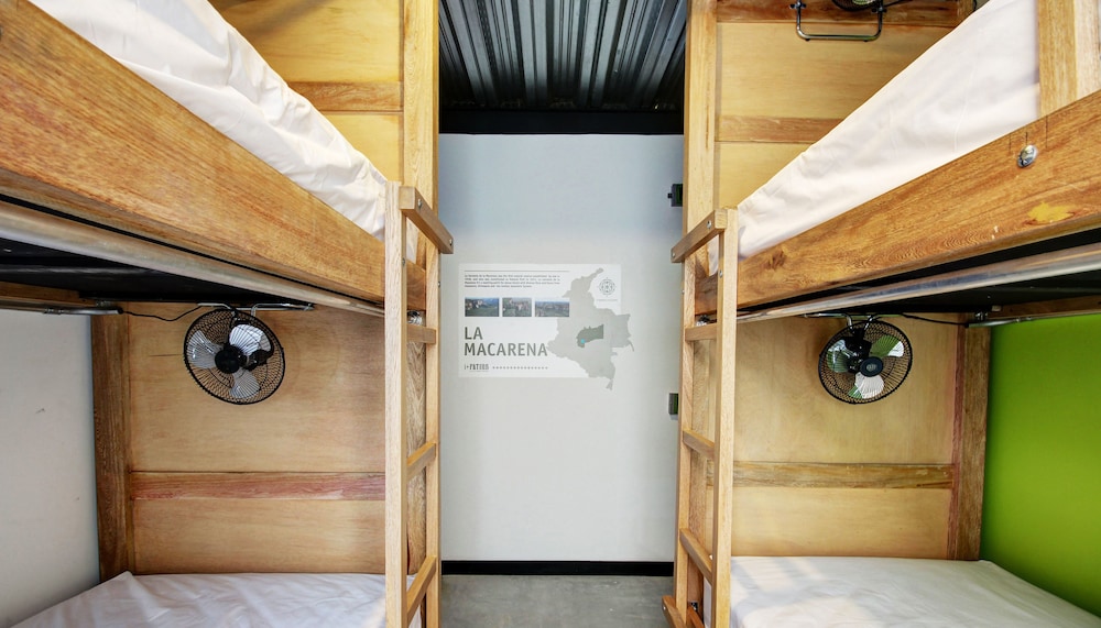Shared Dormitory, Shared Bathroom (Dormitorio 4 Pax)