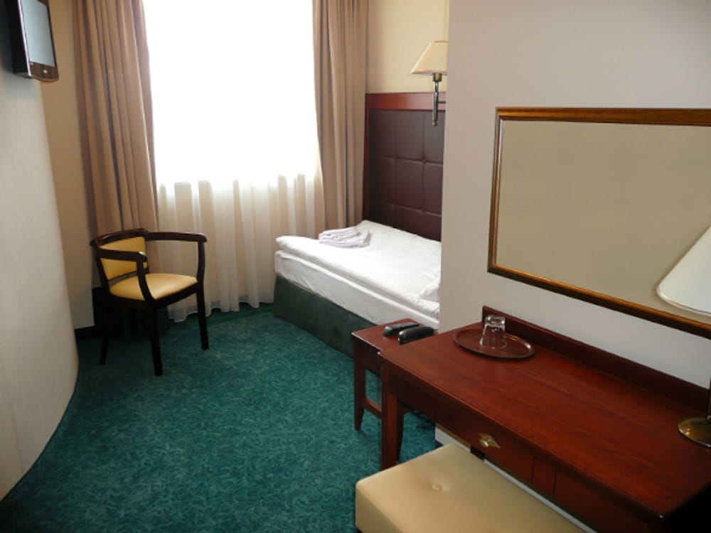 Single Room photo 3