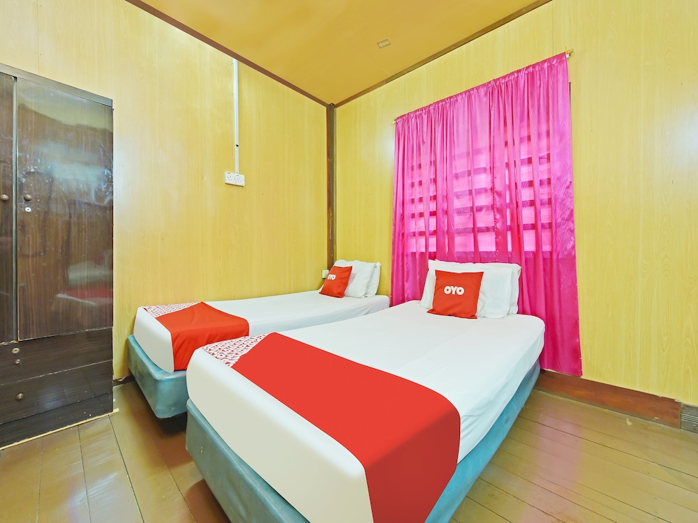 Deluxe Twin Room photo 2