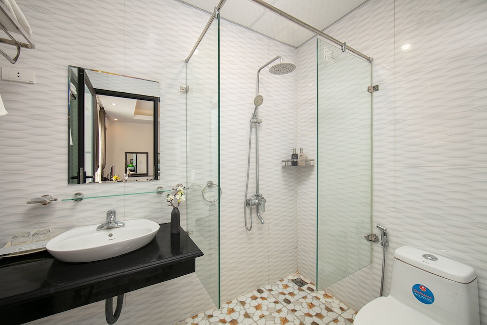 Family Quadruple Room, Mountain View - Photo 6