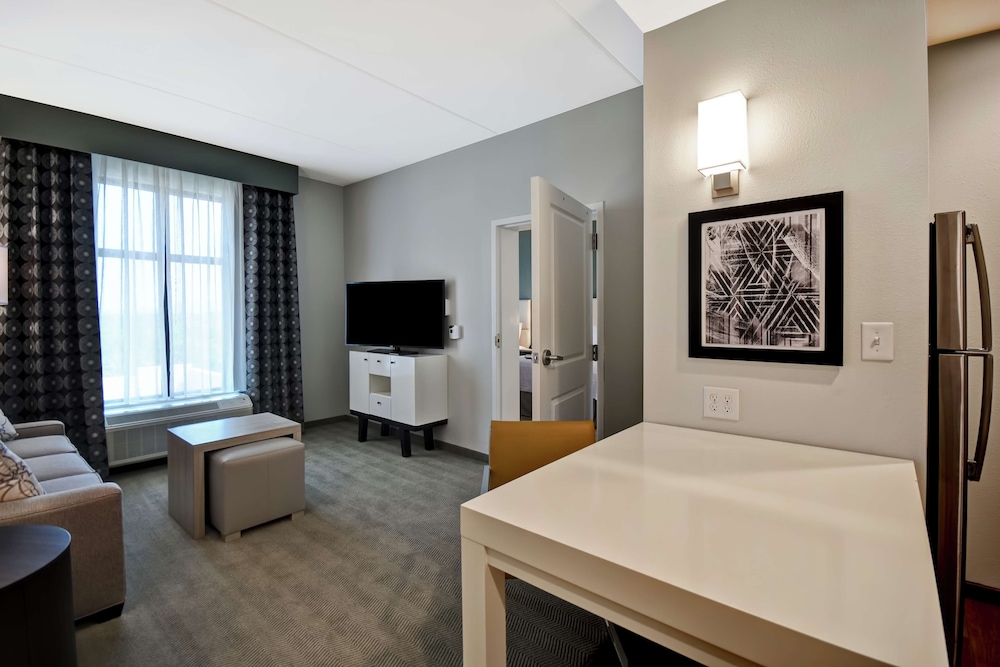 Suite, 1 Bedroom, 2 Queen Beds - Photo 1