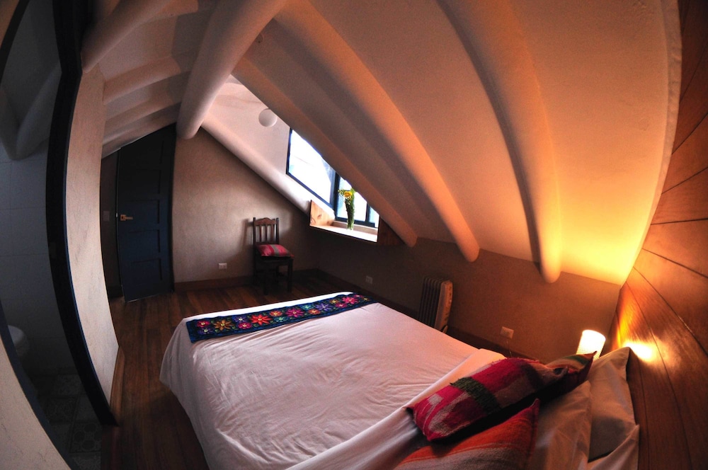 Superior Double Room, 1 Queen Bed, City View photo 3