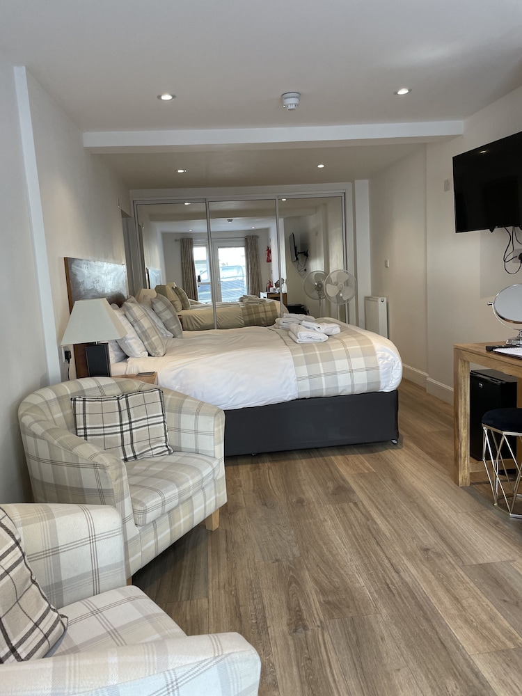Superior Double Room, Courtyard Area photo 2