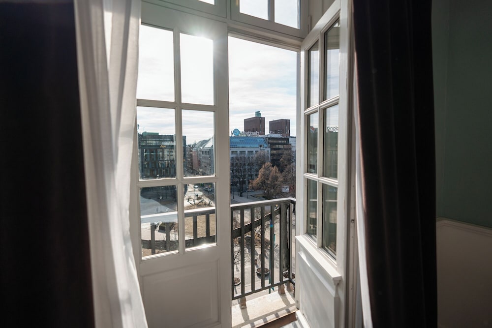 Junior Suite (With View) - Photo 9