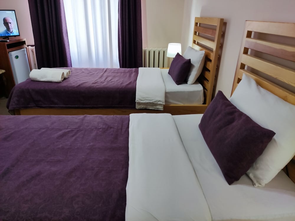 Standard Twin Room photo 3