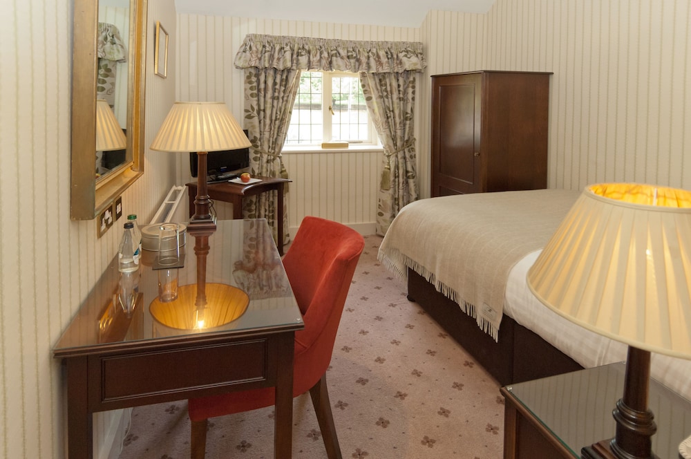 Classic Single Room