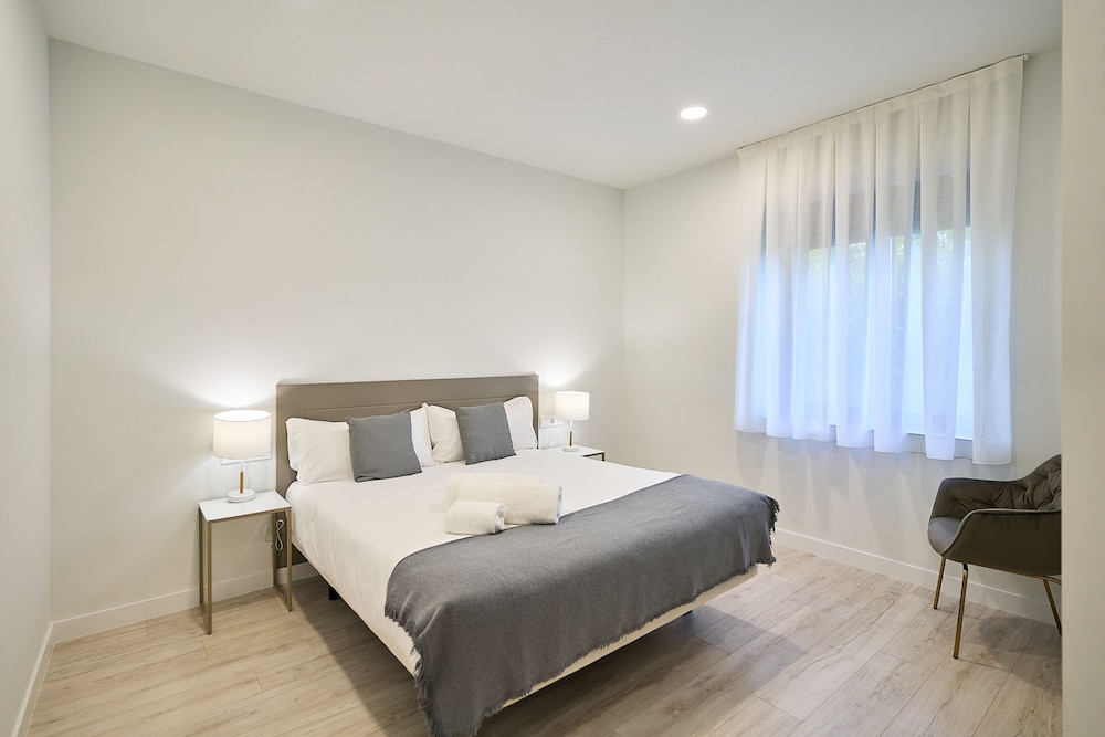 Superior Suite, 2 Bedrooms, Non Smoking - Photo 3