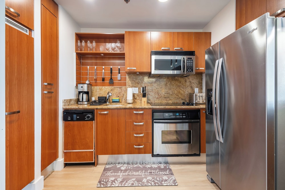 Deluxe Apartment, City View photo 2