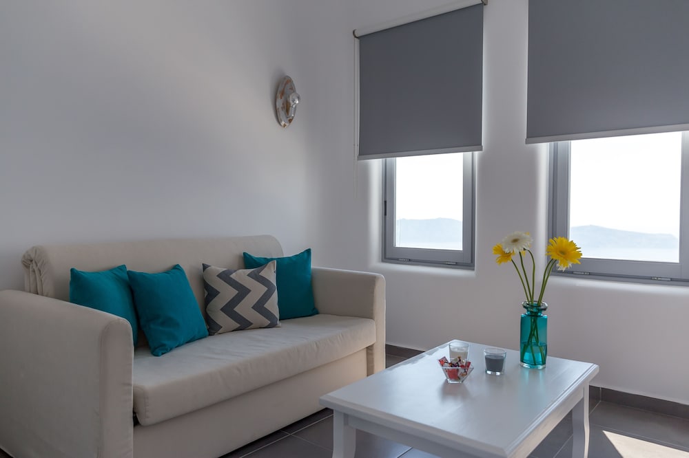 Honeymoon Suite, Jetted Tub, Sea View