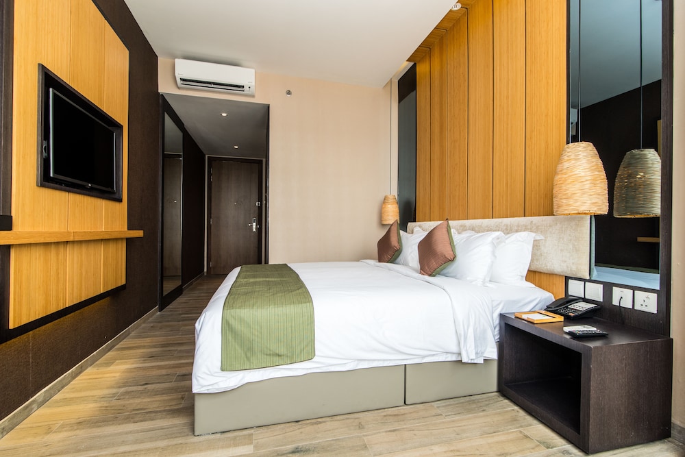 Superior Twin Room, Non Smoking photo 2