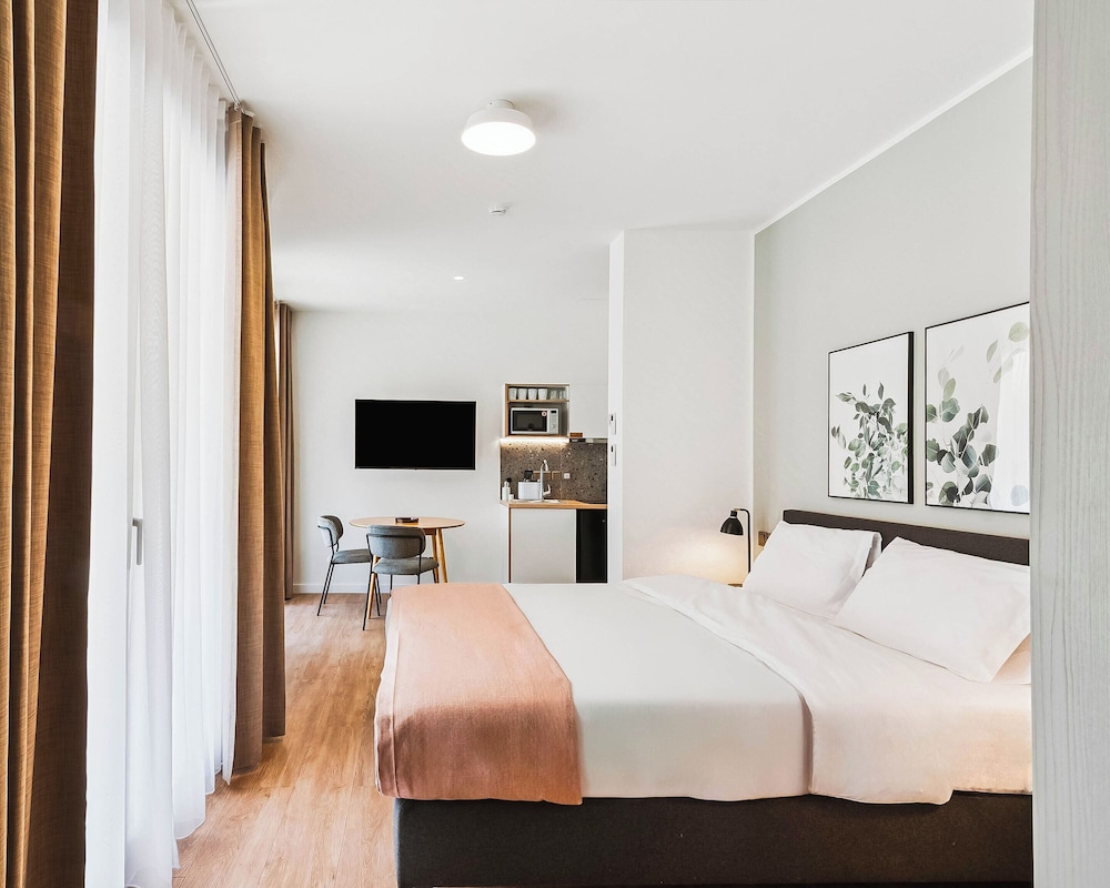 Comfort Suite with Balcony